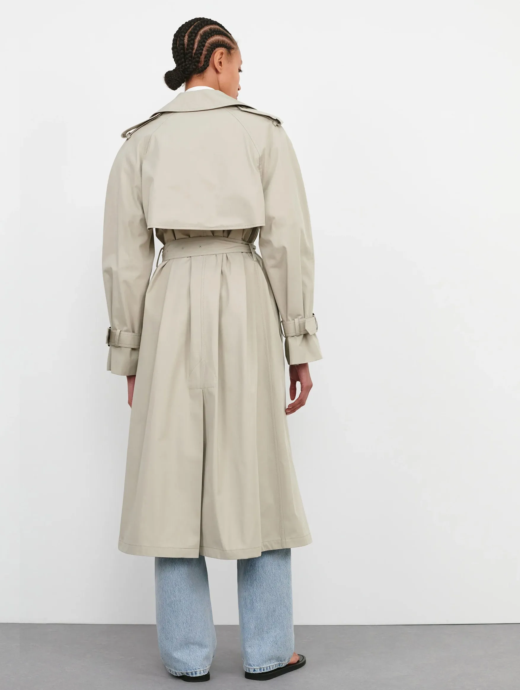 Classic Trench Coat in Cement