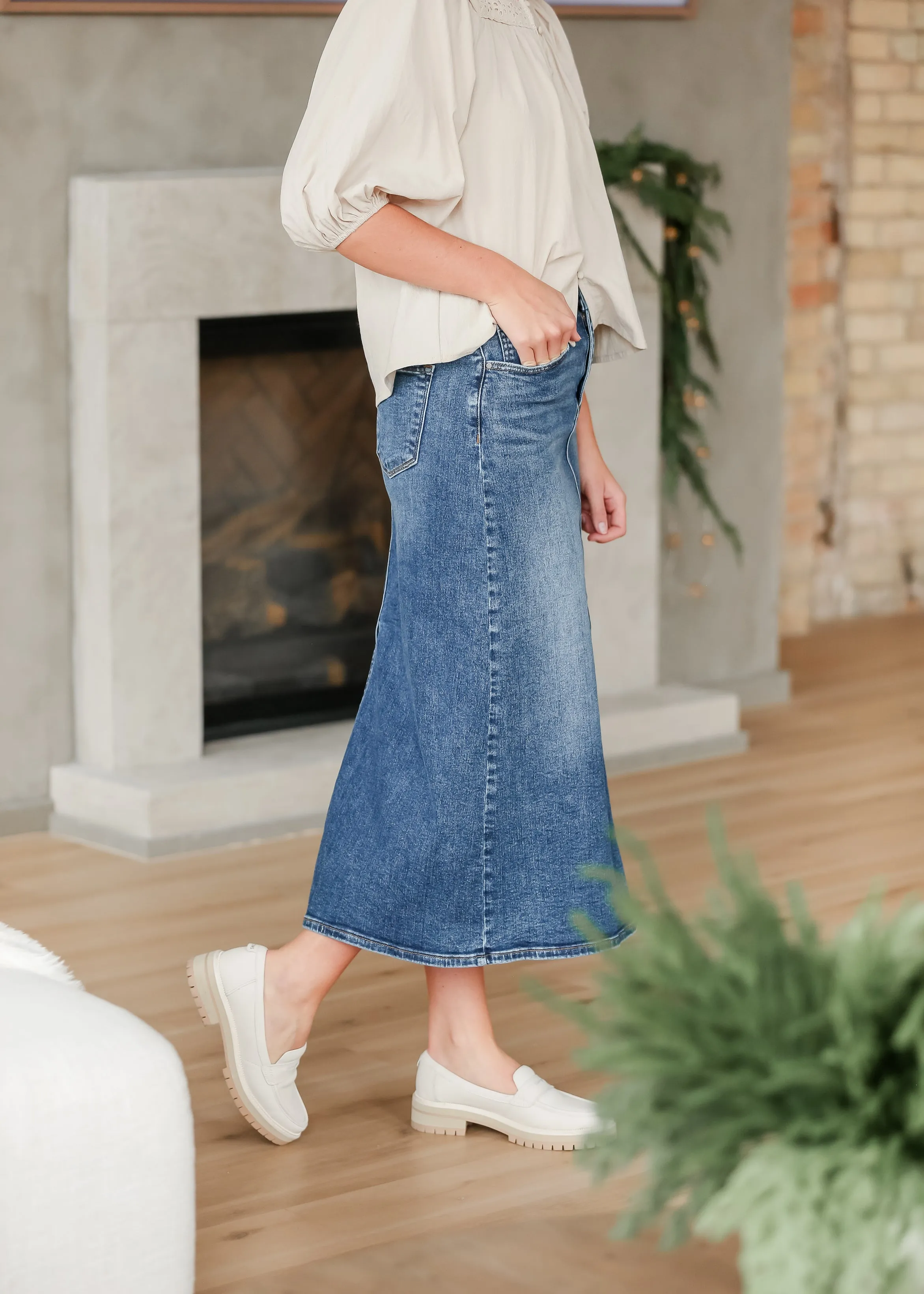 Medium Wash Back Slit Denim Skirt