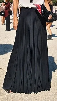 Pure Color Chiffon Pleated Big Long Skirt